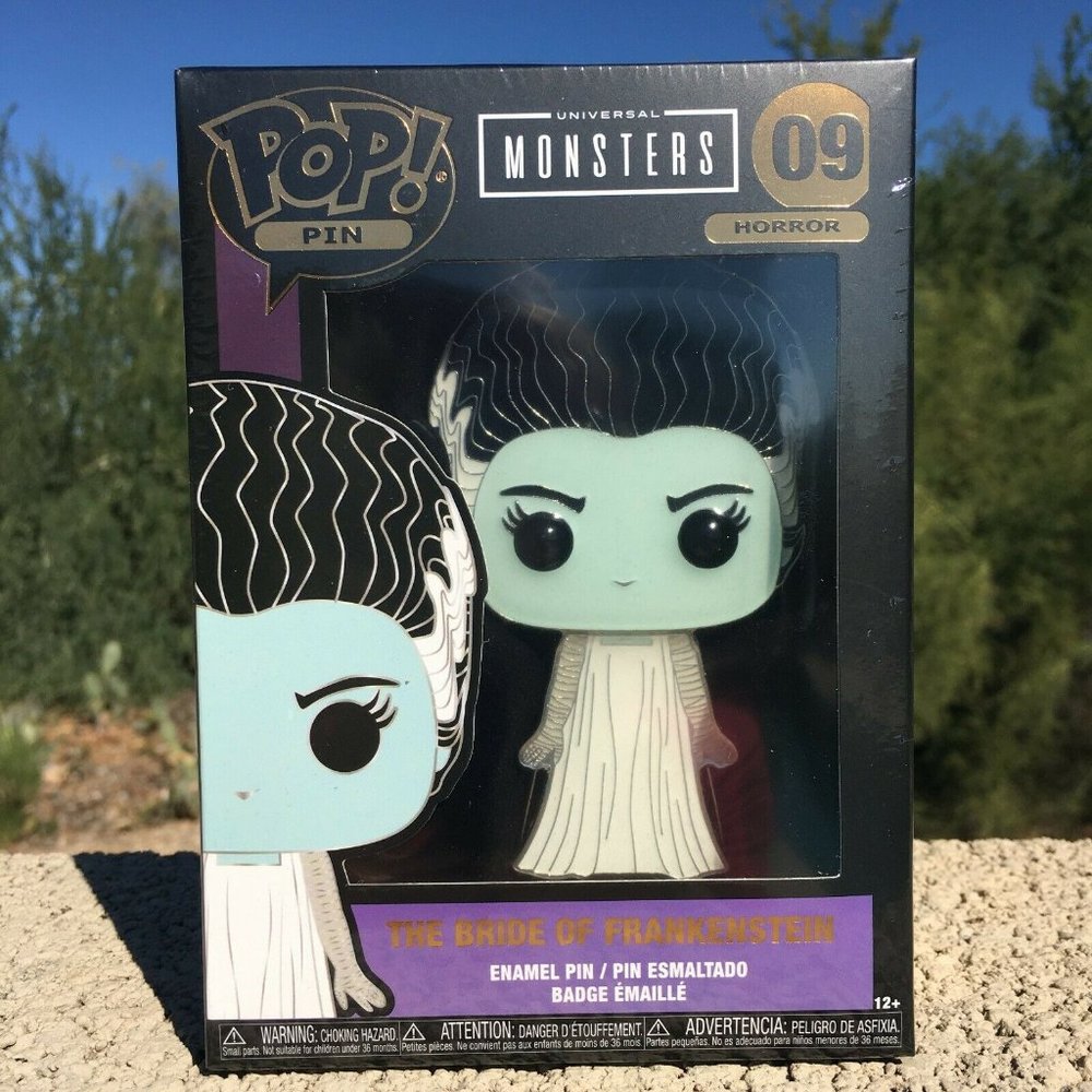 Funko Pop Large Enamel Pin - Monsters - The Bride of Frankenstein (#09, NEW) - Picture 1 of 8